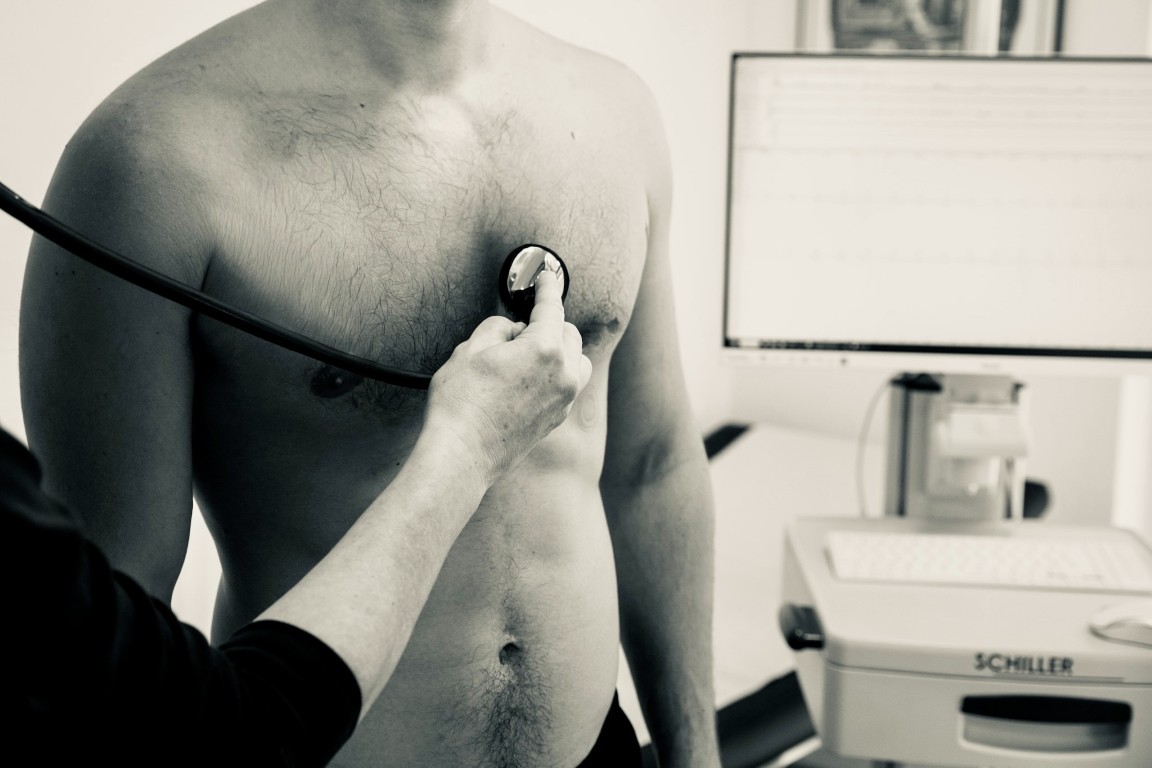 Vorsorge 06 Untersuchung Bauchgefasse mit Farbduplex